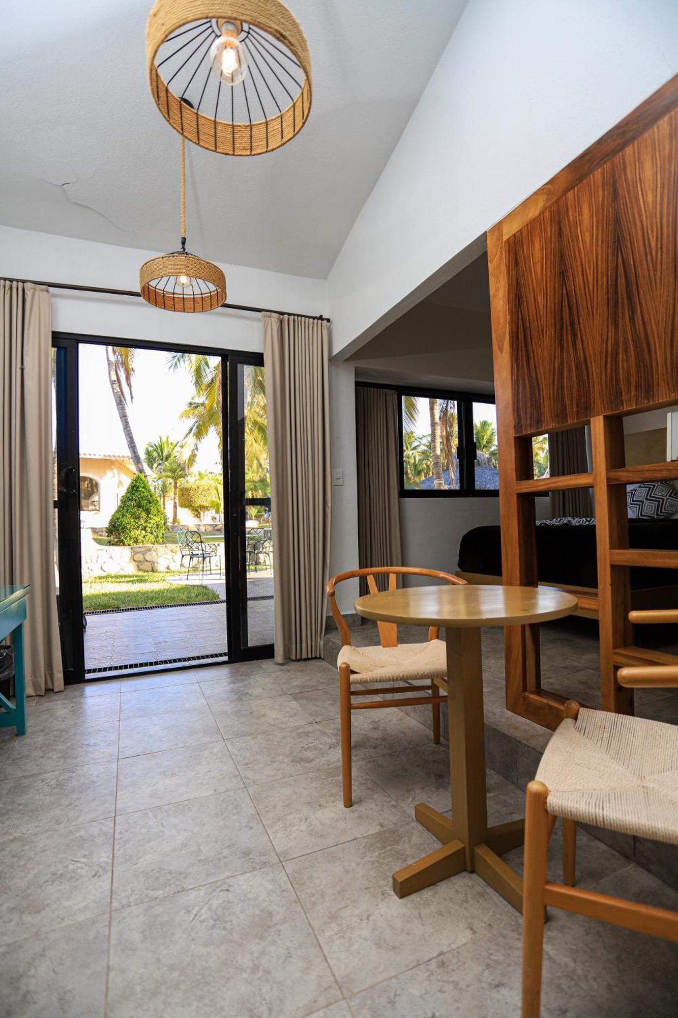 Buena Vista Oceanfront & Hot Springs Resort Buenavista  Kültér fotó